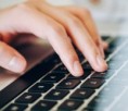 Budoucnost nejstaršího řemesla: Jak internet pomáhá sexuálním pracovnicím k větší svobodě, bezpečí a nezávislosti 